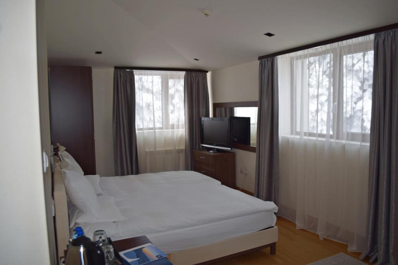 The Lodge Hotel Borovets Esterno foto